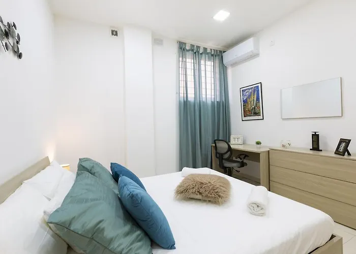 By The Sea Apartment Sliema