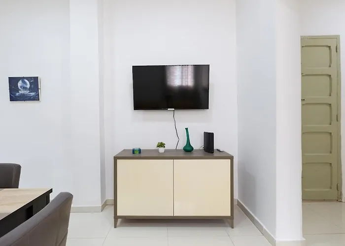 By The Sea Apartment